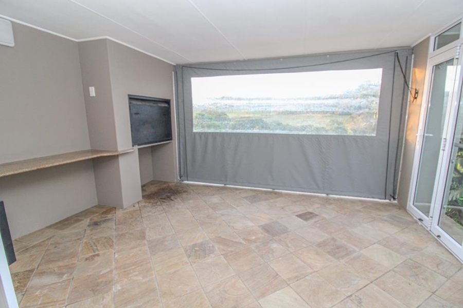 3 Bedroom Property for Sale in Beacon Bay Eastern Cape